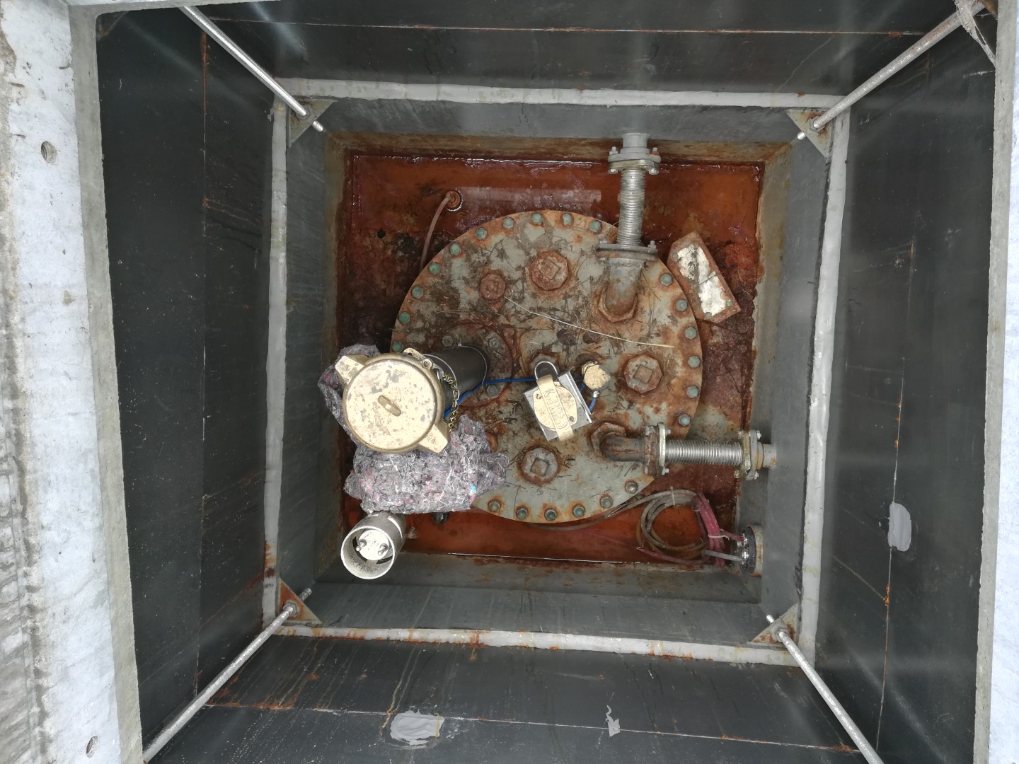 Gutachter Heizöltank Sachverständiger AwSV Prüfen WHG Heizöl Tank Biogasanlage Güllebehälter