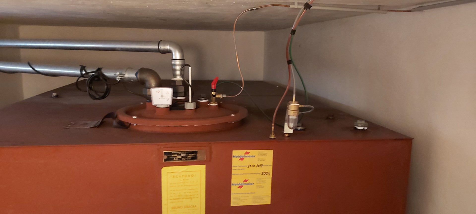 Gutachter Heizöltank Sachverständiger AwSV Prüfen WHG Heizöl Tank Biogasanlage Güllebehälter